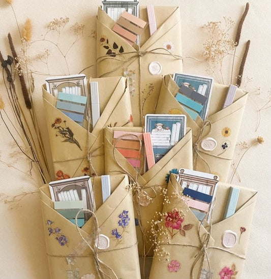 A Blind Date with a Book Bundles