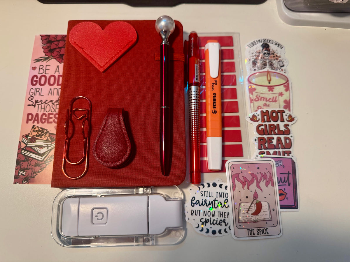 Small But Cute Bookish Bundles