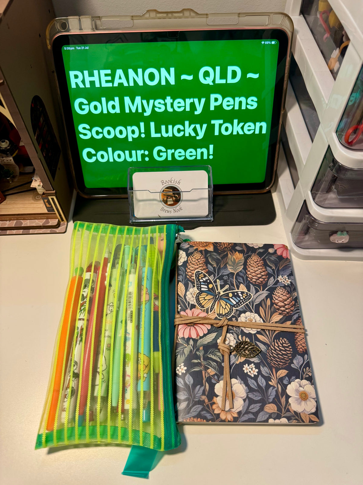 Mystery Pen Scoops